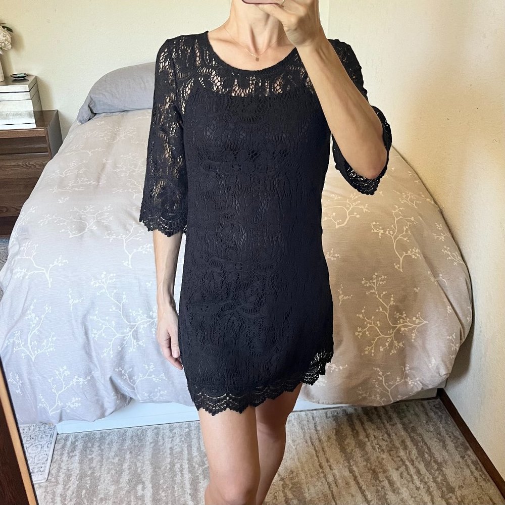 H&M Lace Bell Sleeve Black Dress | 2